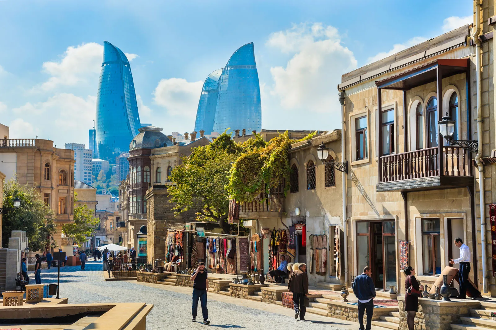 Baku-blend-Azerbaijan-skyscrapers-buildings_48KhFtP7aV.webp